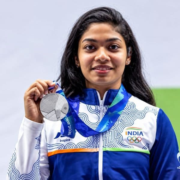 ഏഷ്യൻ ഗെയിംസിൽ വിദർശയ്ക്ക് രണ്ടാം വെള്ളി; 50 മീറ്റർ റൈഫിൾ 3 പൊസിഷൻസിലും മെഡൽ